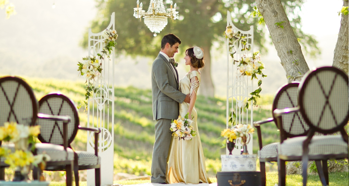 «Сценарий свадьбы: Поздравления для жениха и невесты»