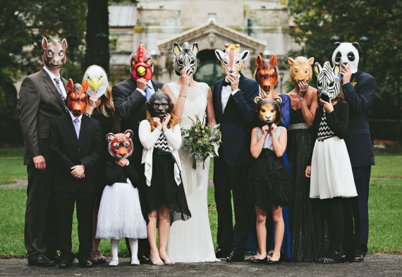 Свадебная фотосессия с масками животных