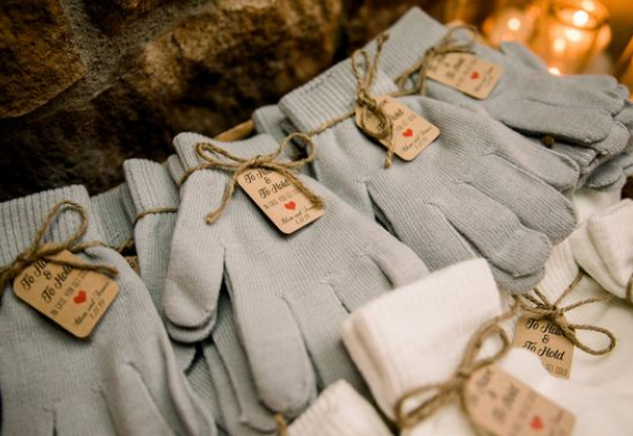 Перчатки для свадебных бонбоньерок