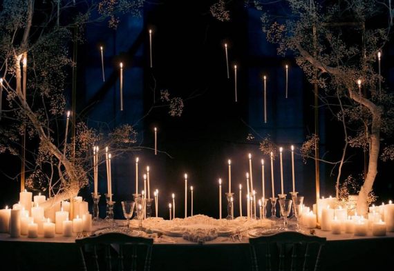 Зона фотосессии со свечами на свадьбе