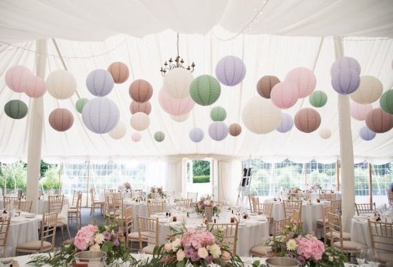 Бумажные шары на свадьбе