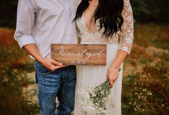 Свадебная деревянная табличка для фотосессии