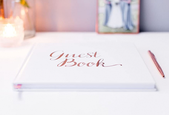 Книги с вопросами гостям на свадьбе
