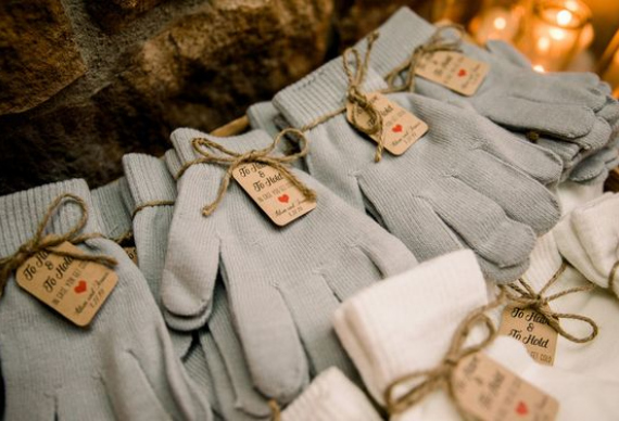 Свадебные бонбоньерки перчатки