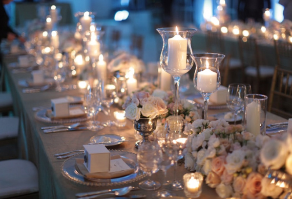Свечи в оформлении свадебного стола
